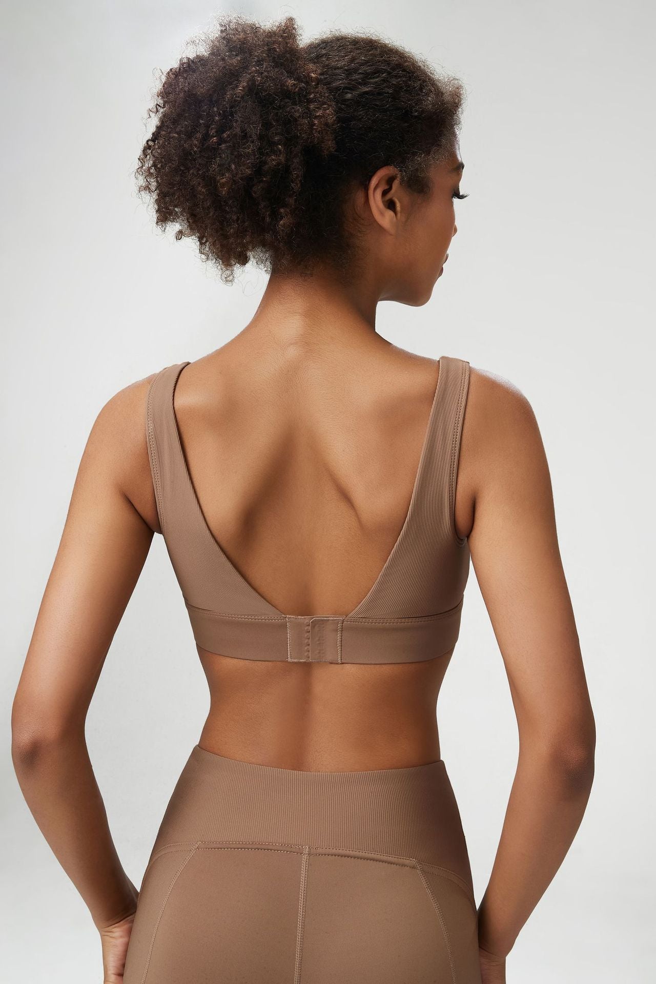 Low back high support sports bra