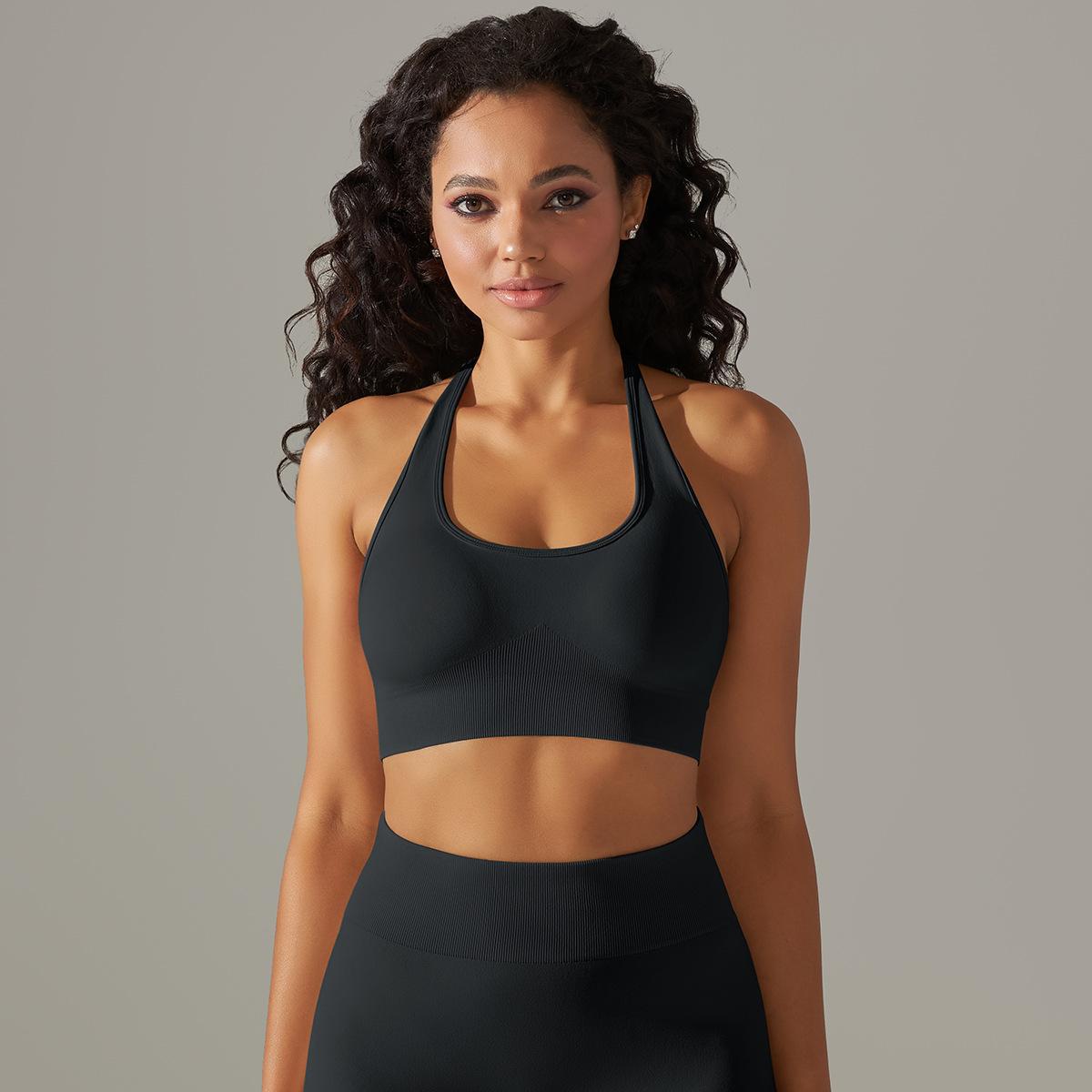 Seamless sports bra