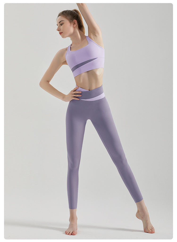Colour block sports bra