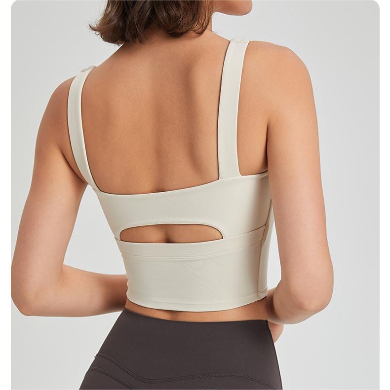 Seamless vest