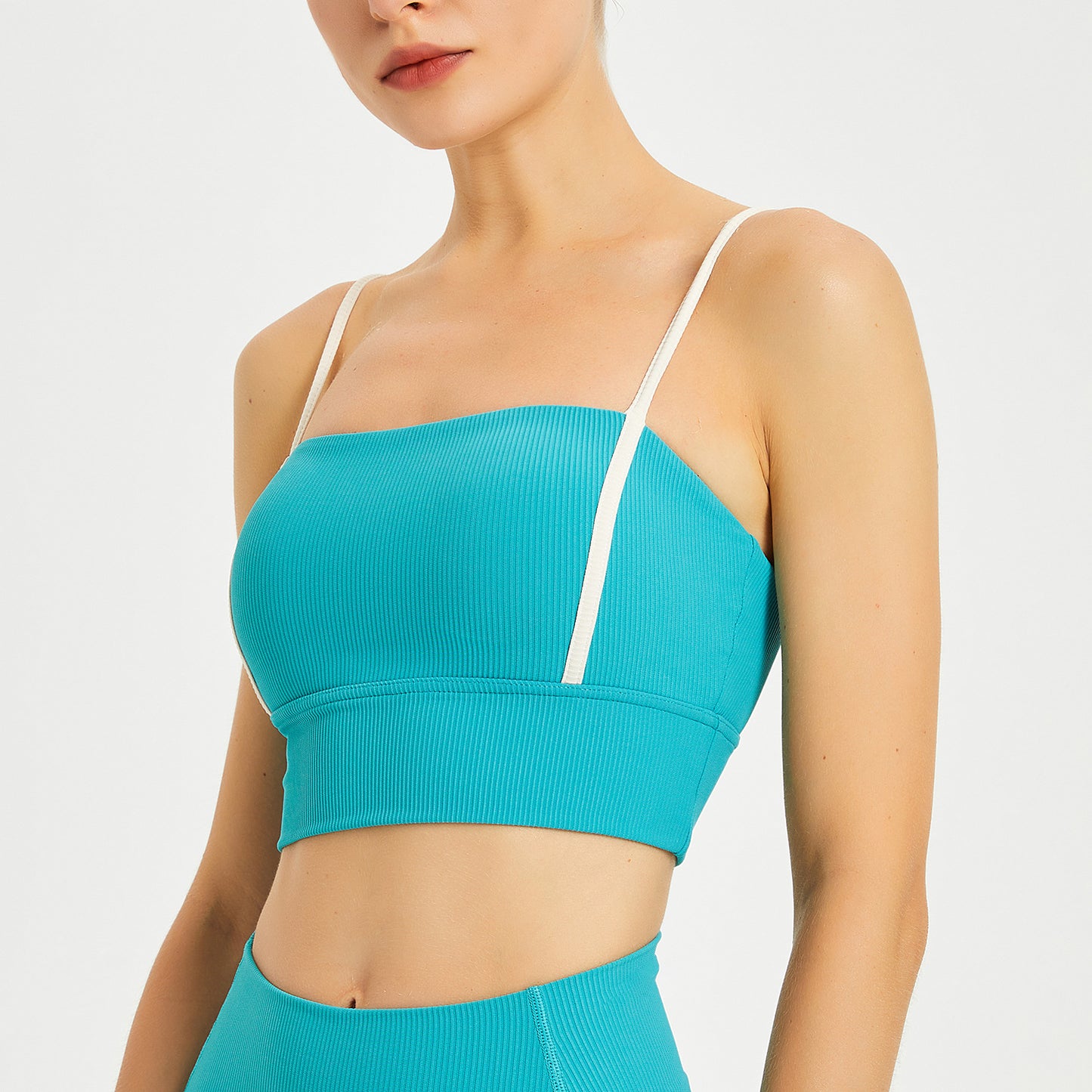 Contrast trim sports bra