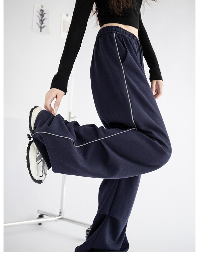 Straight leg baggy trousers