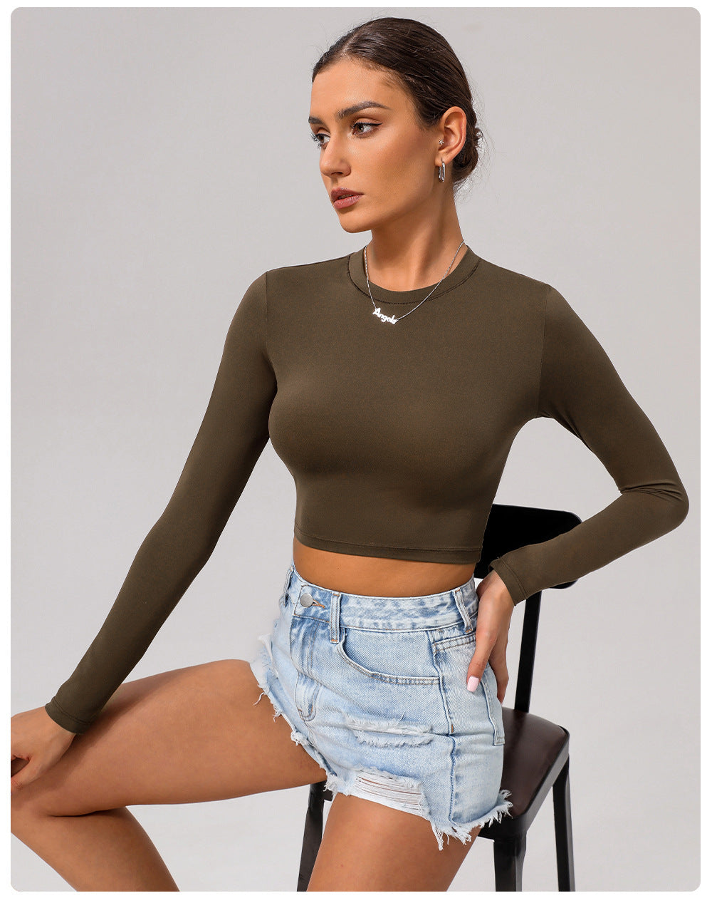 Full sleeve cropped top