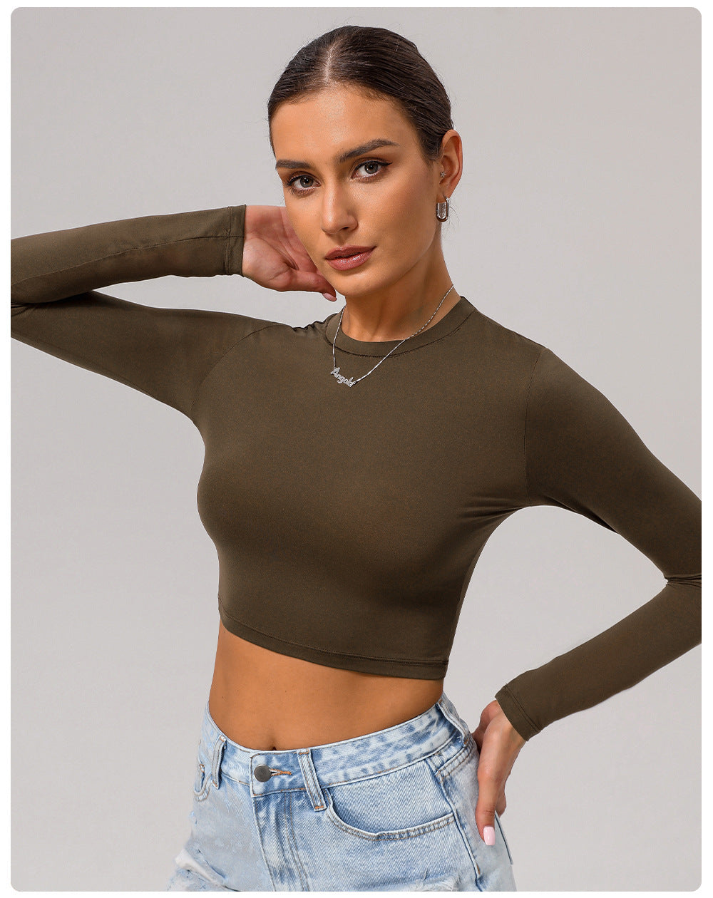 Full sleeve cropped top