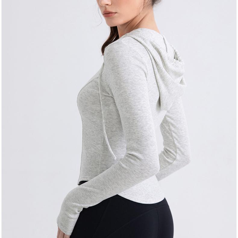 Slim fit hoodie