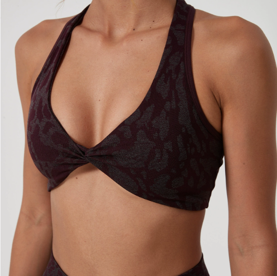 Twisted front printed bra