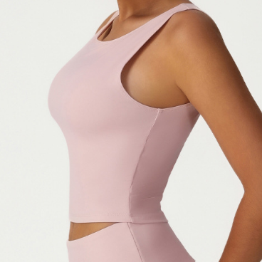 Seamless vest