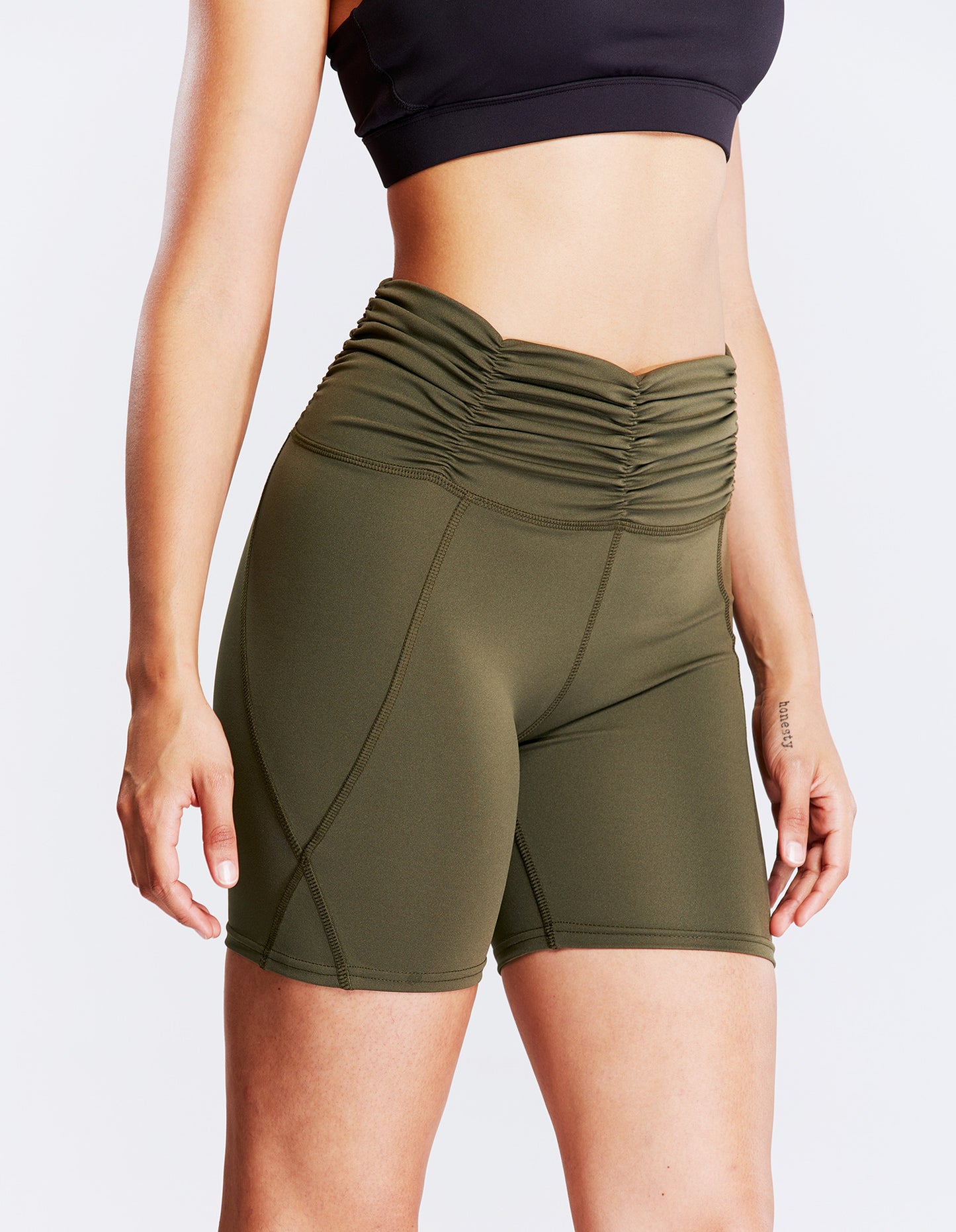 Ruched waist hot pants