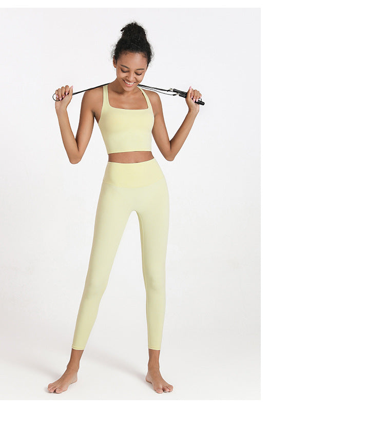 Cross back sports bra