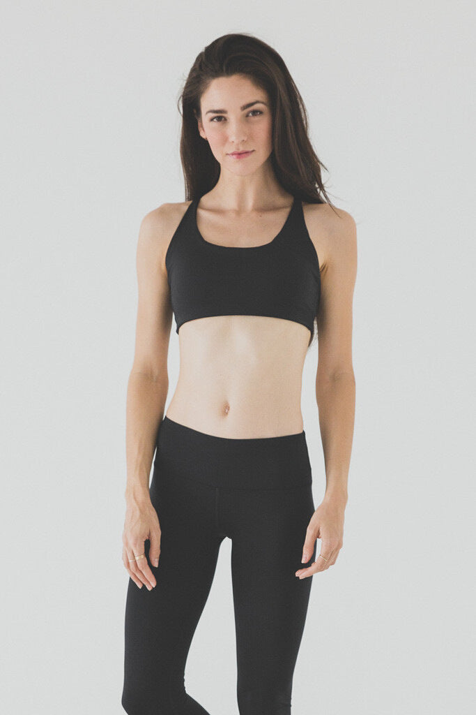 Quick drying cross back sports bra