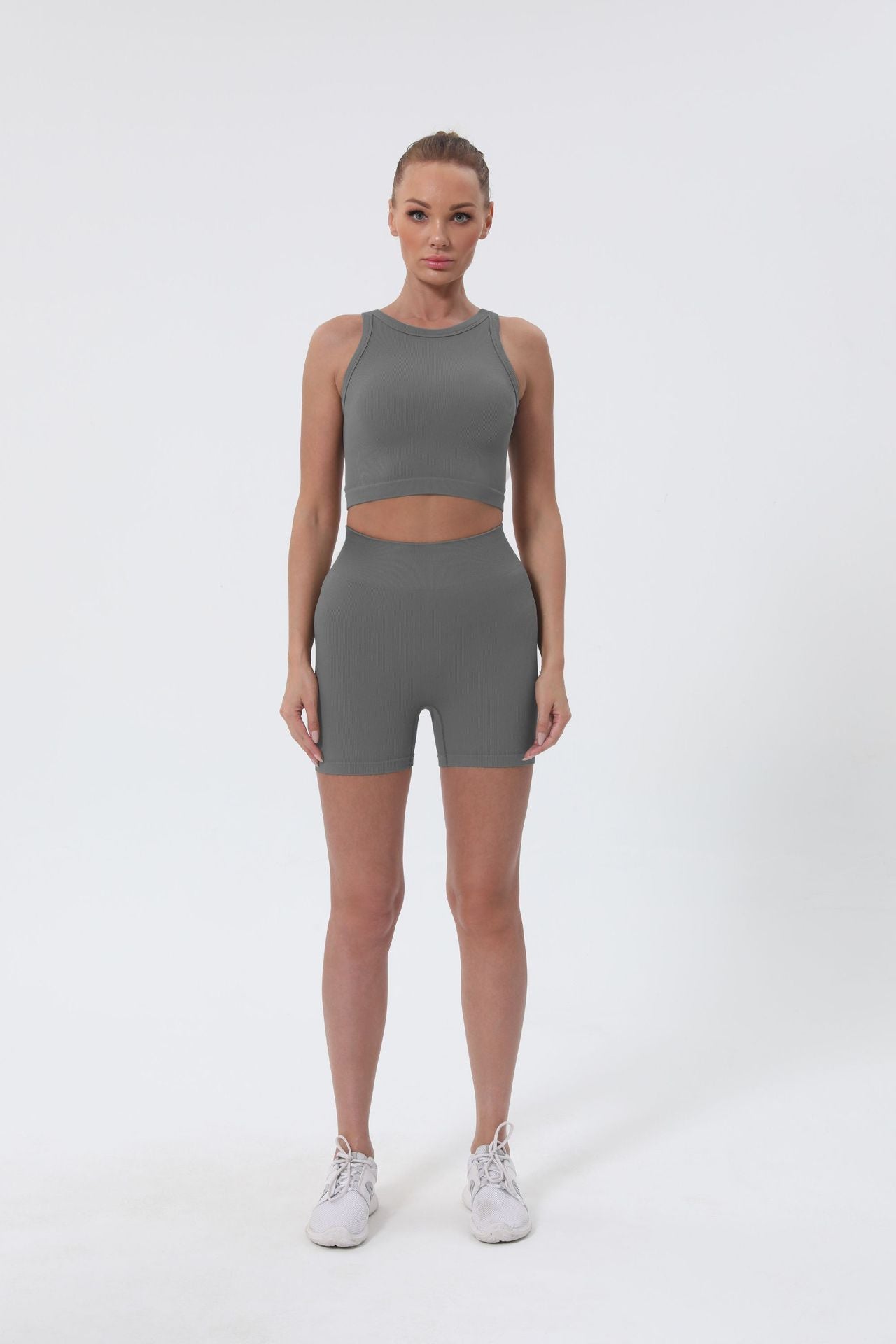 Medium support cropped vest