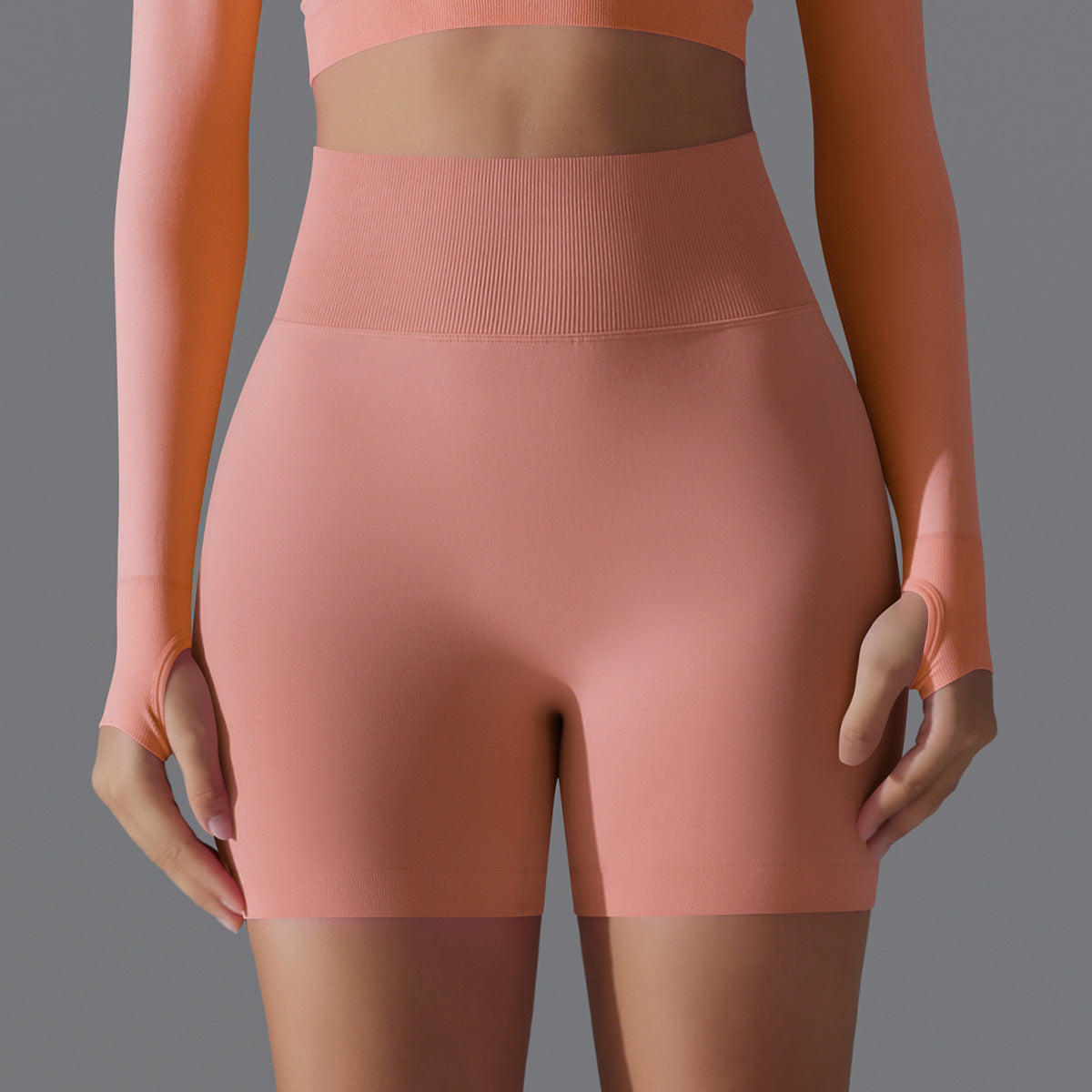 Seamless hot pants