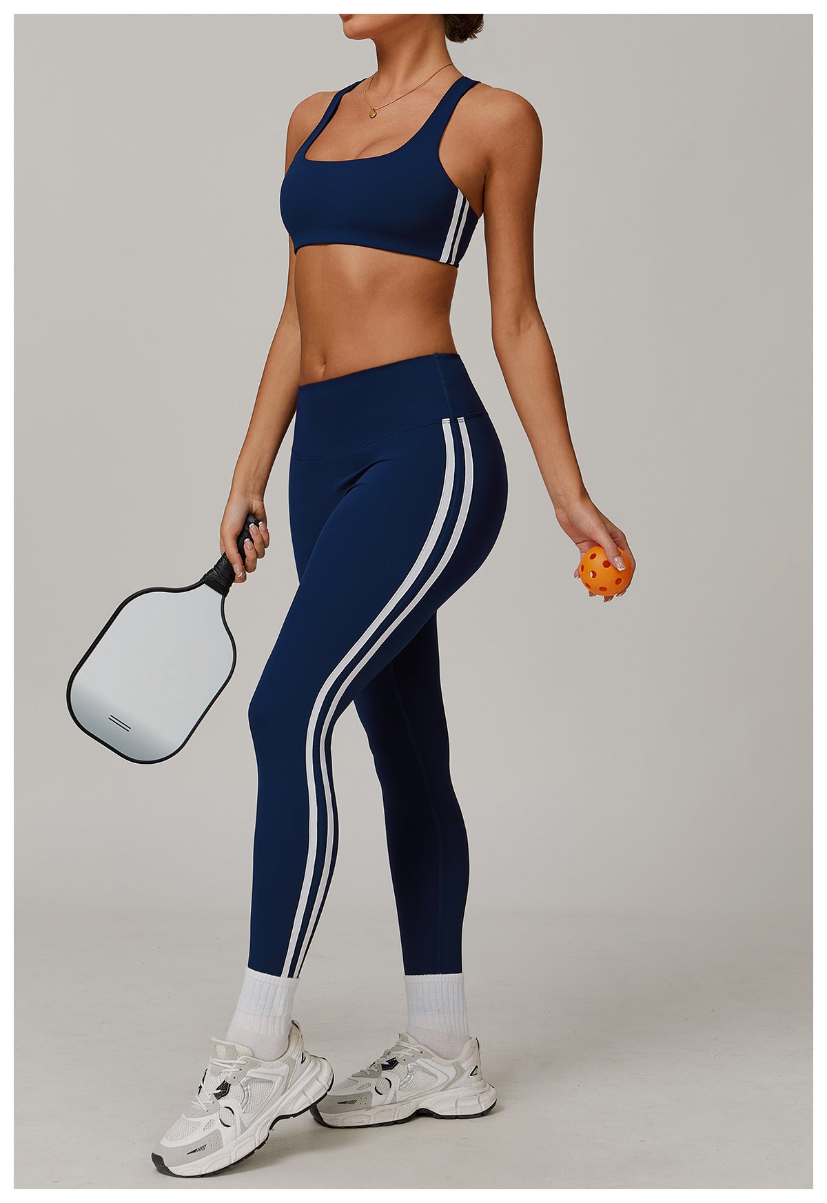 Contrast stripe sports bra
