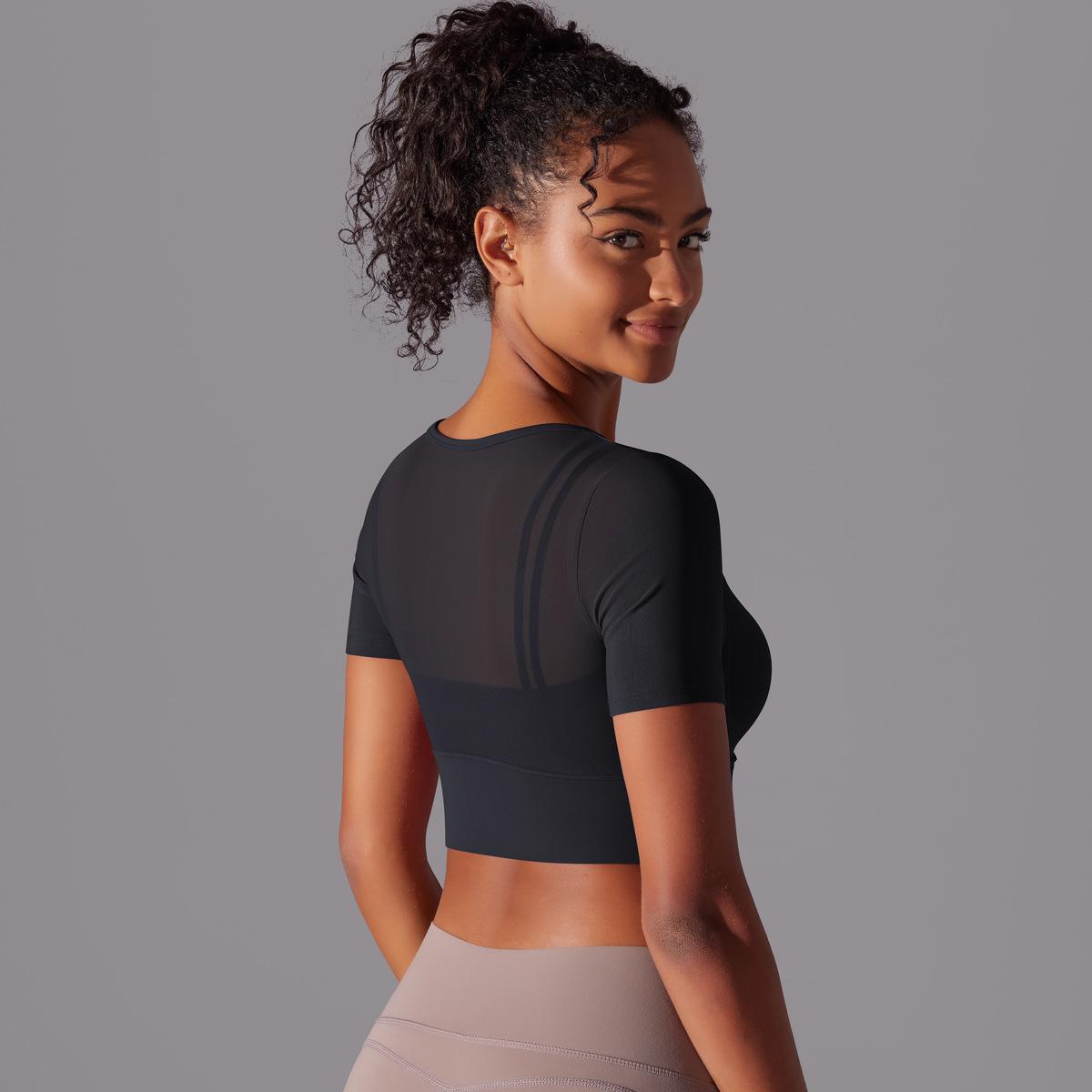 Mesh sleeve high support top