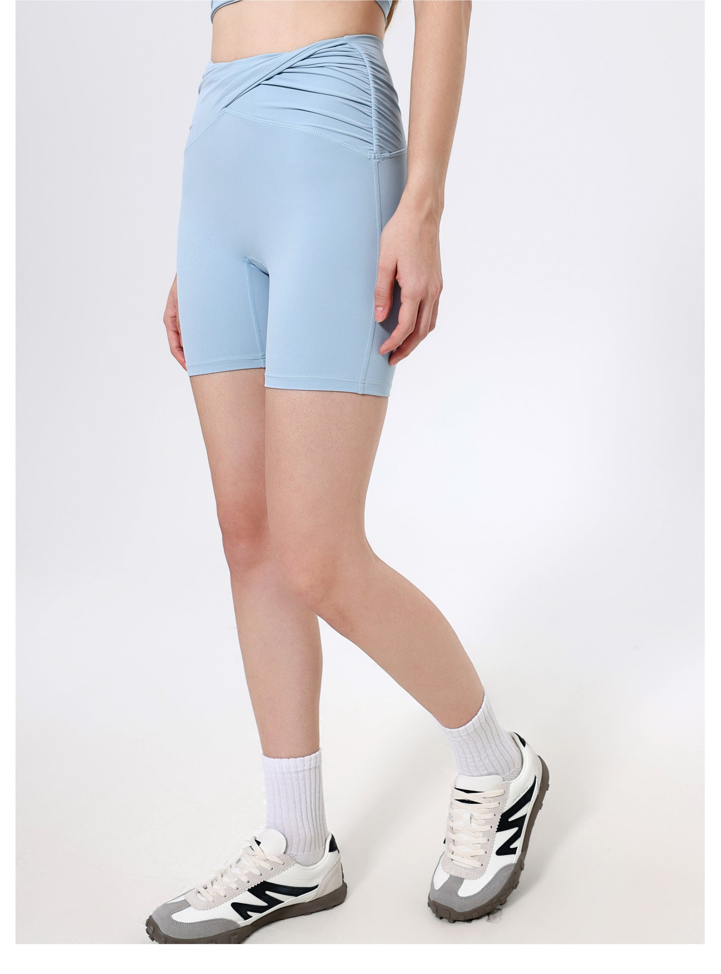 Nude Feel Pleated waist shorts