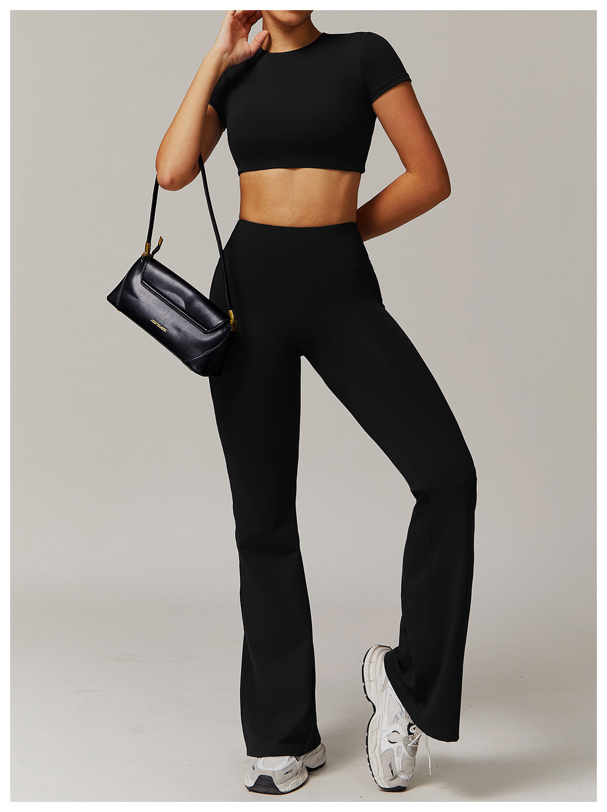 Short sleeve cropped top
