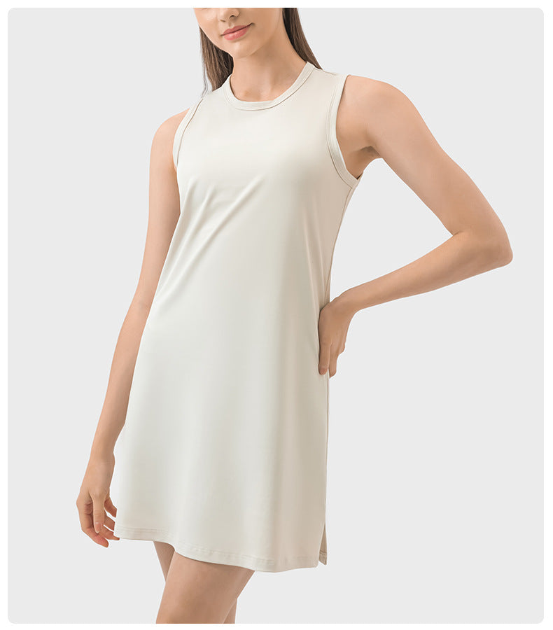Comfy sports dress with padding