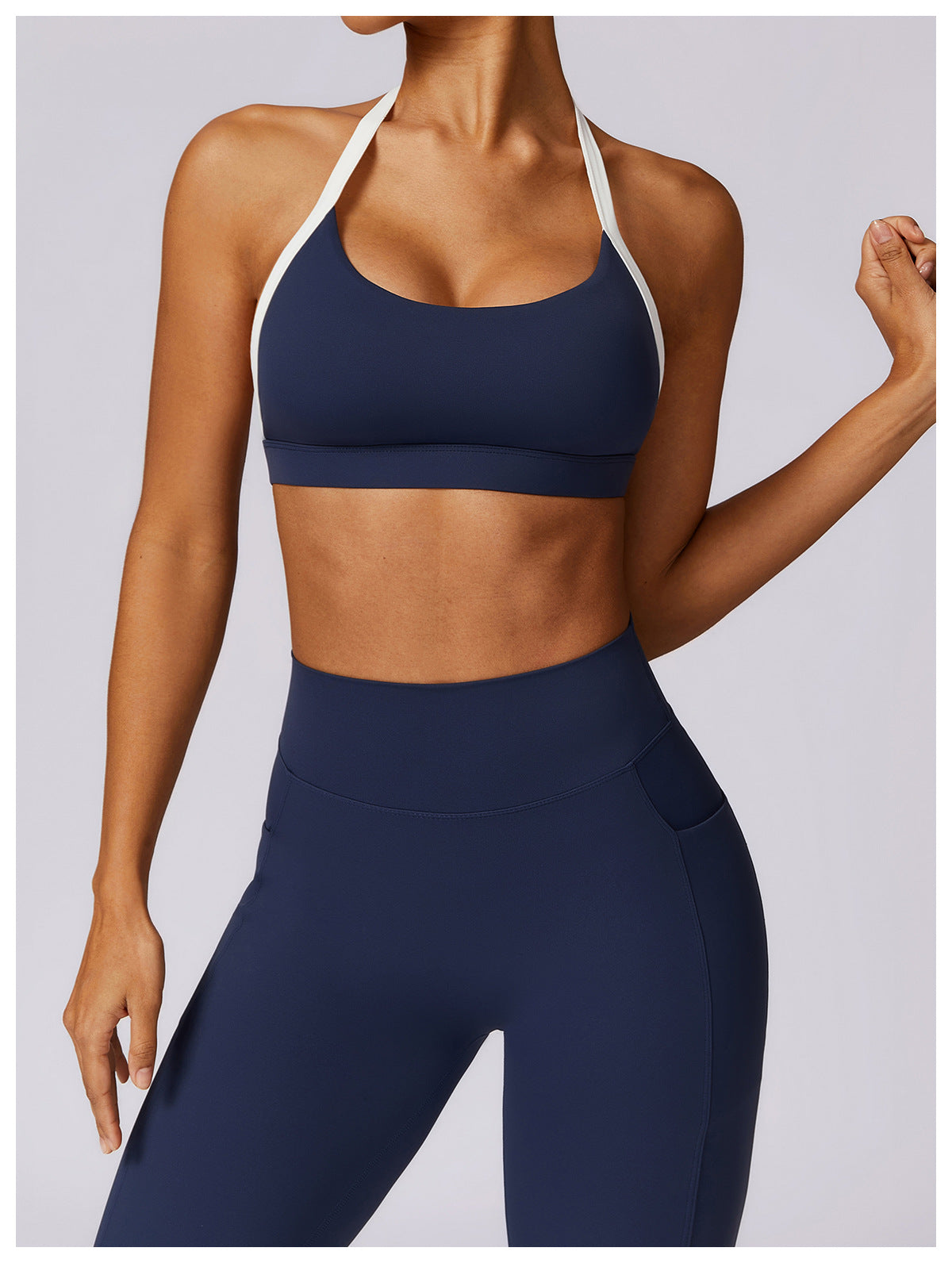Contrast strap bra