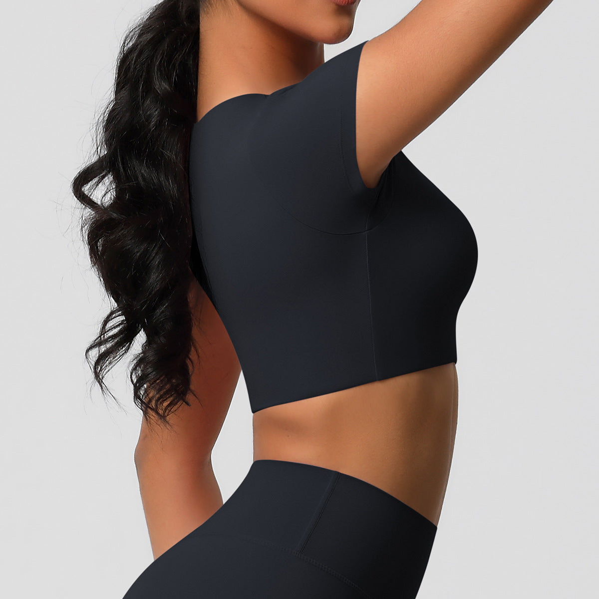 Short sleeve cropped top