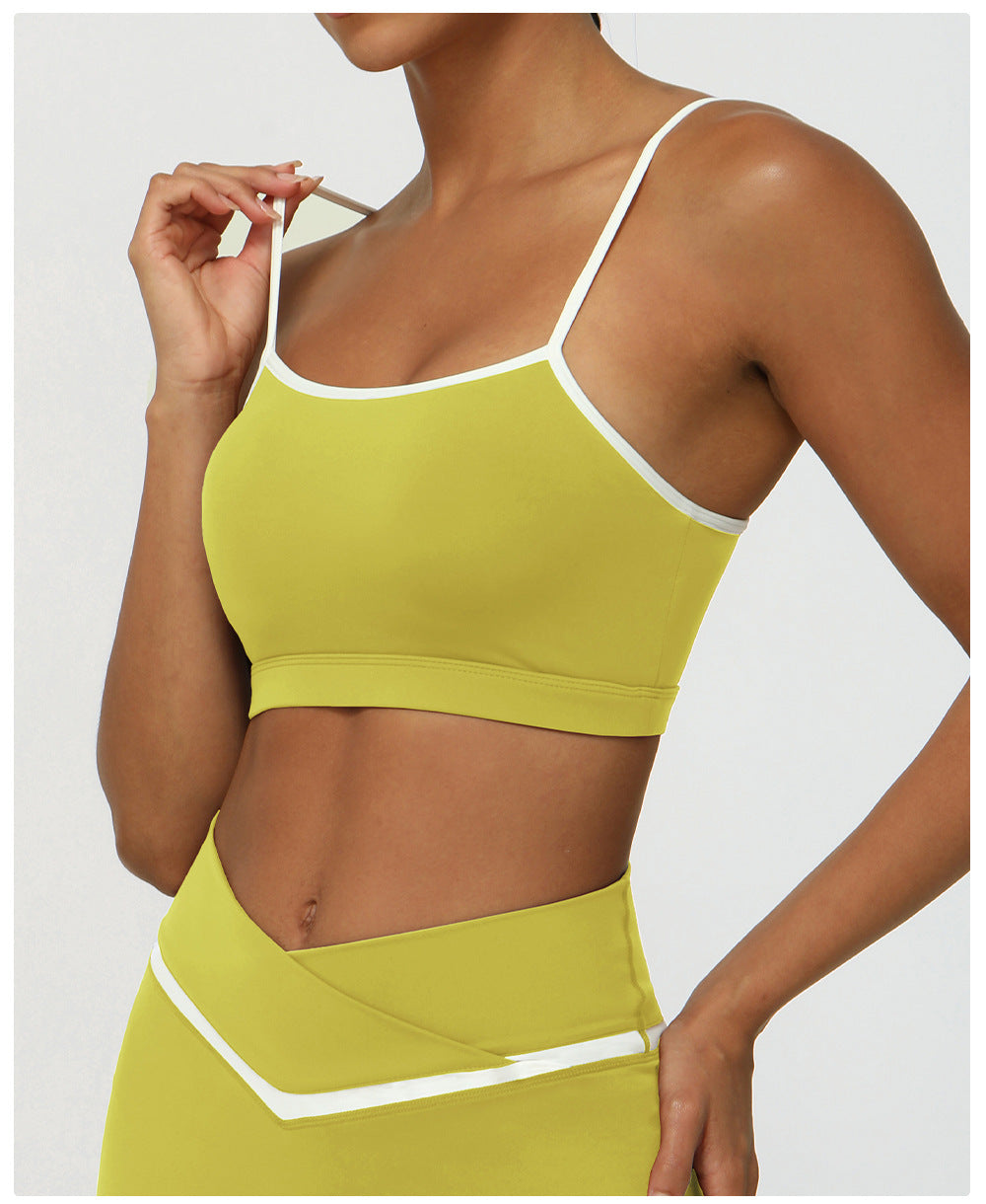 Contrast trim sports bra