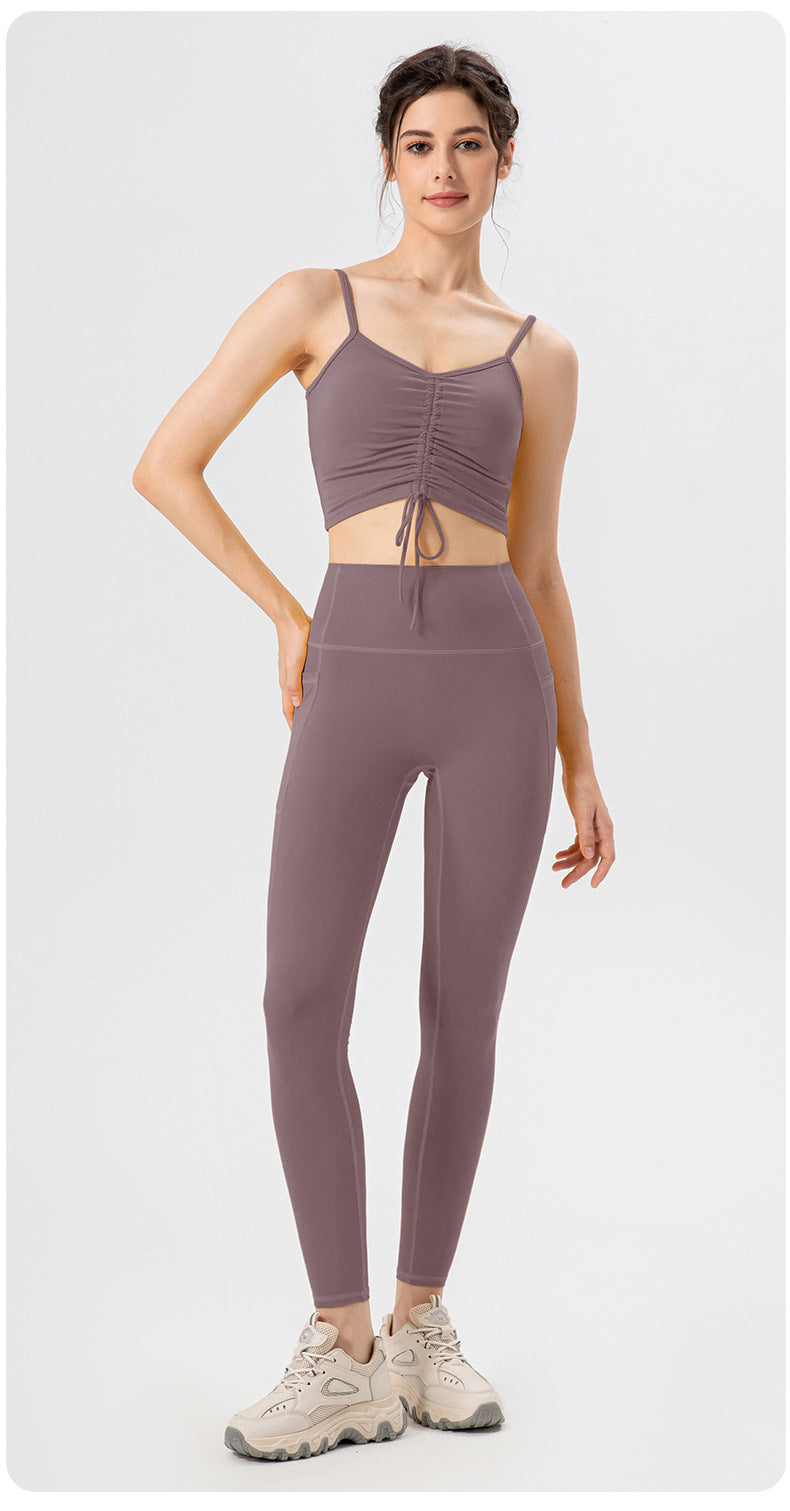 Gathered front sports vest