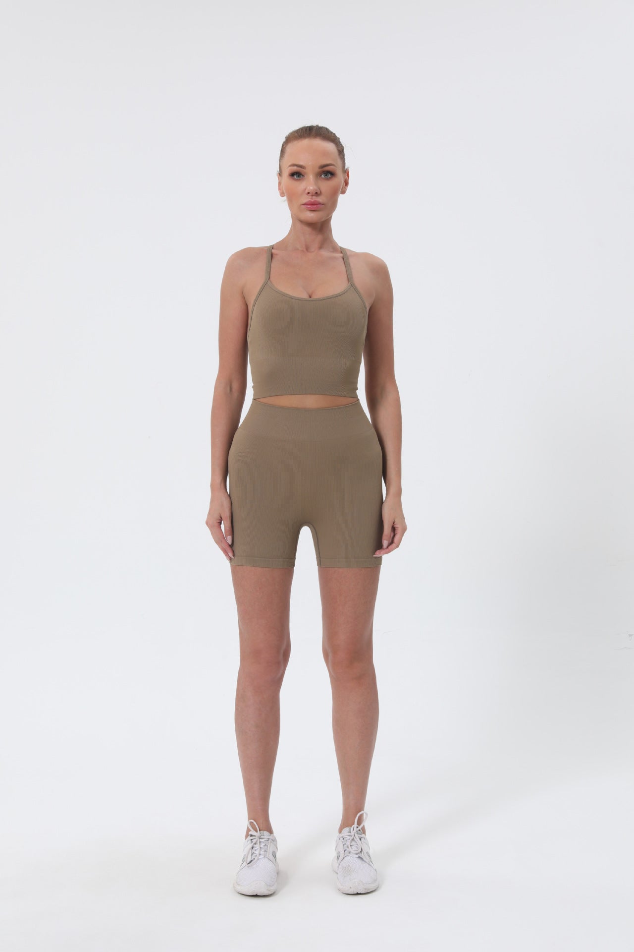 Medium support cropped vest