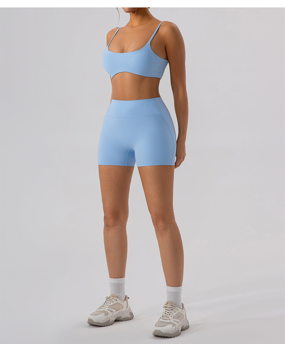 Seamless sports bra