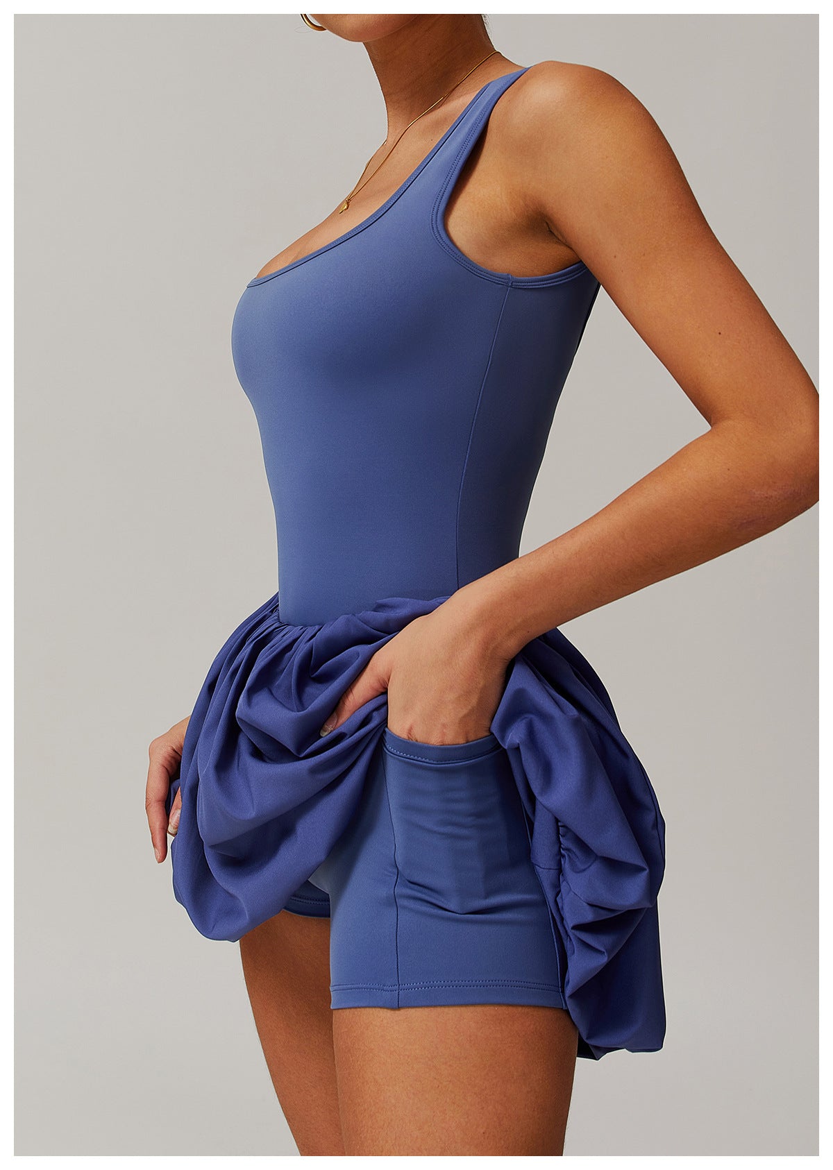 Balloon hem dress