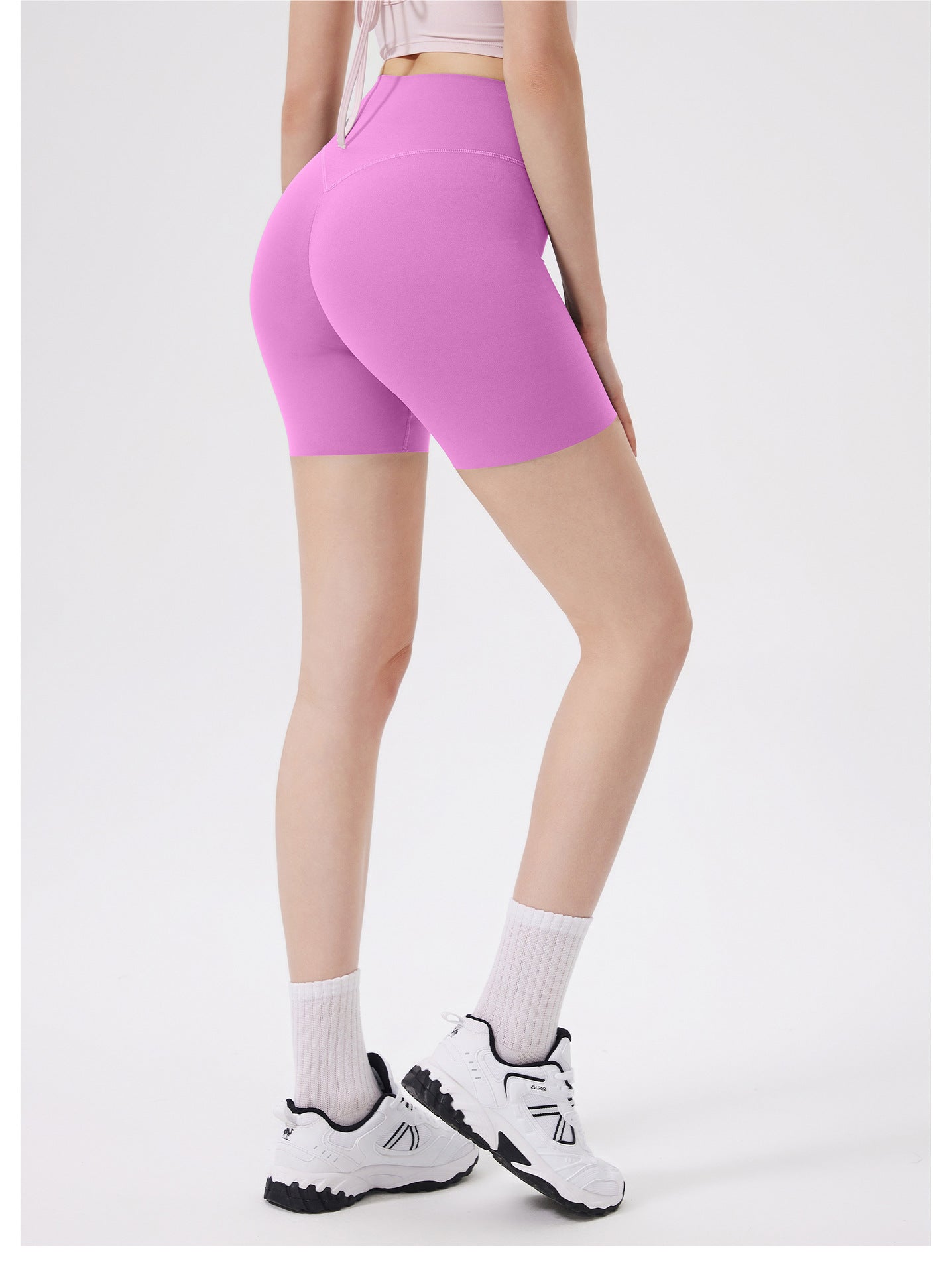 Seamless yoga shorts