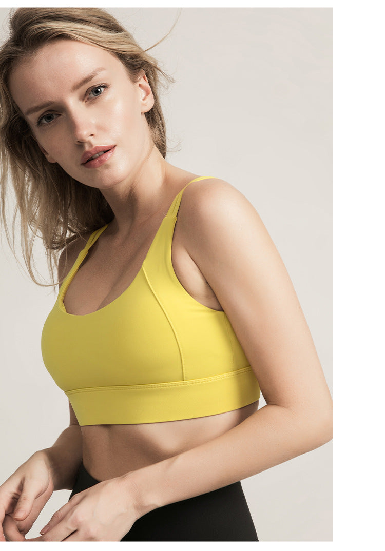 Twisted back sports bra