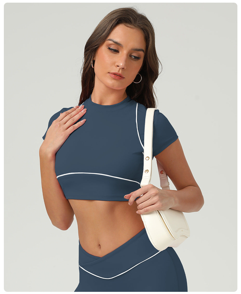 Contrast trim cropped top