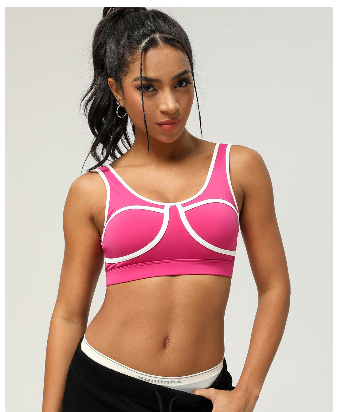 Contrast trim sports bra
