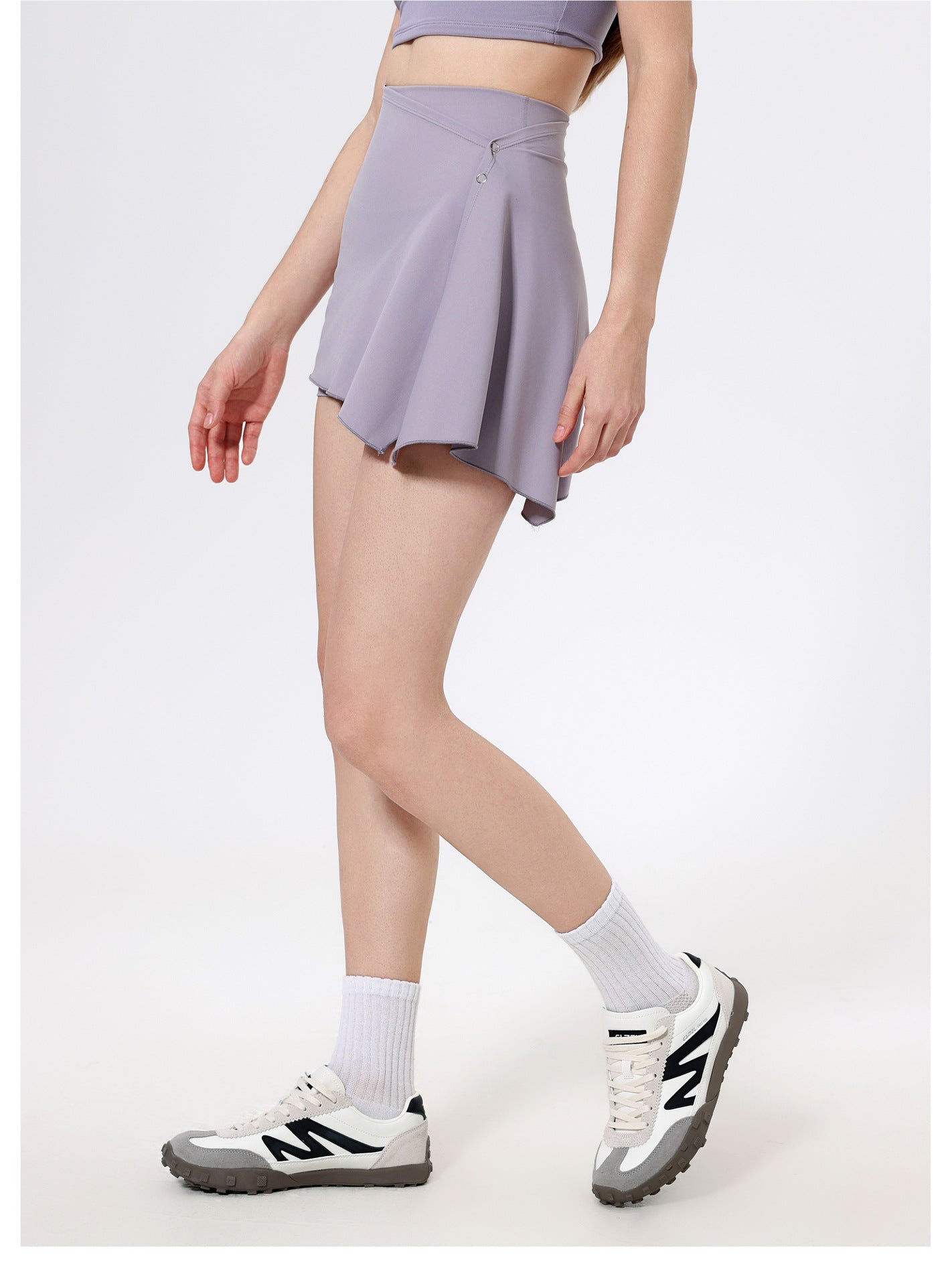 Asymmetric hem fitness skort