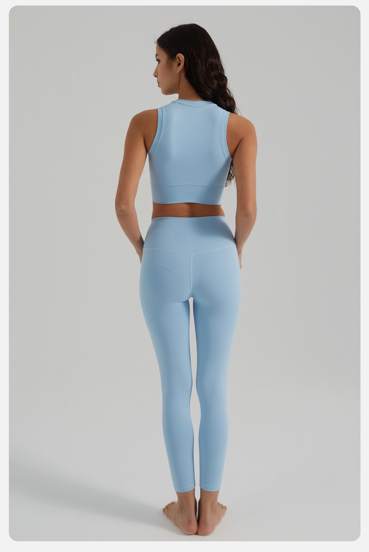 Medium support cropped vest