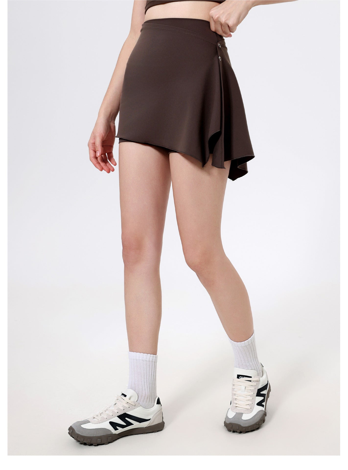 Asymmetric hem fitness skort