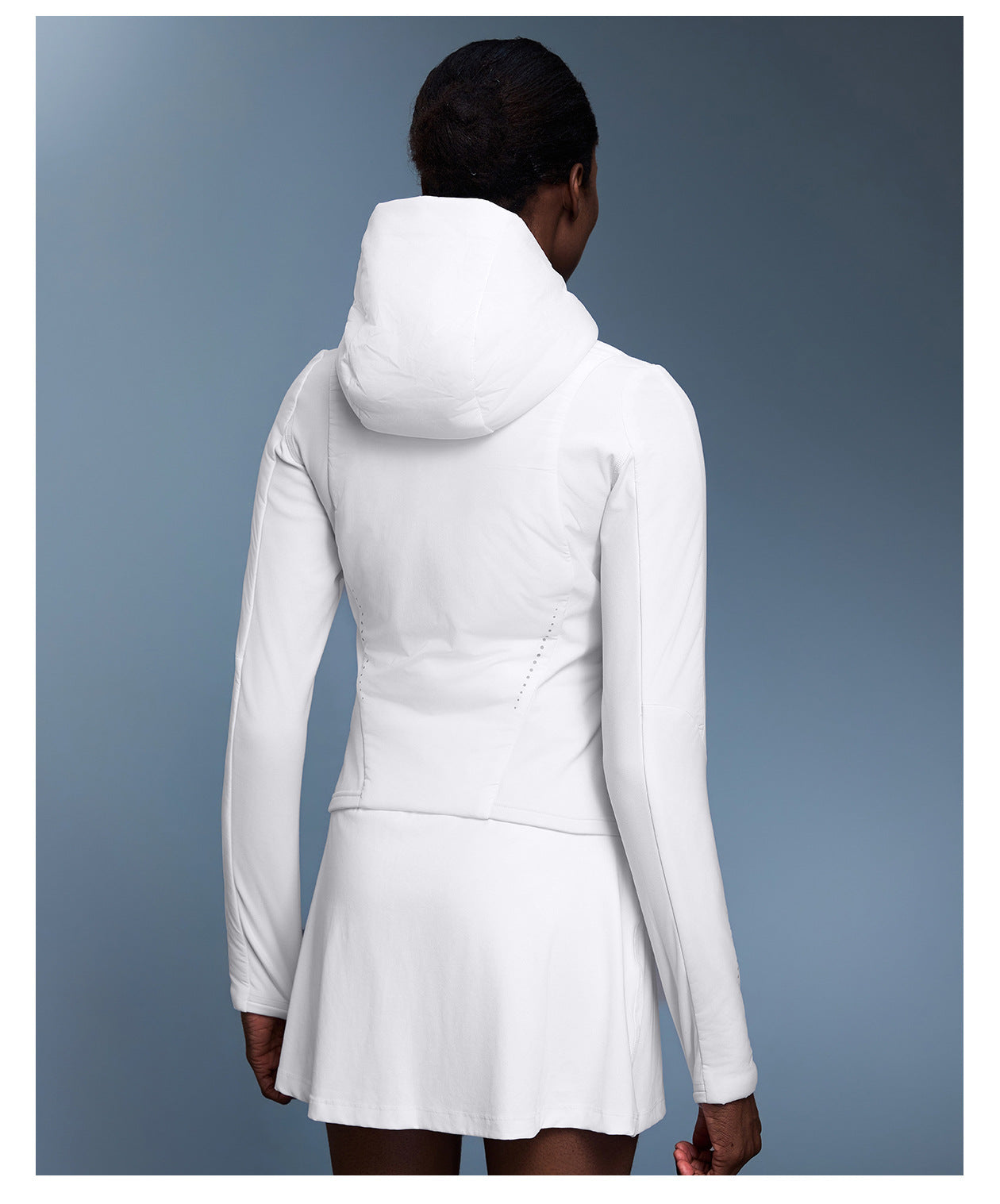 Light weight hooded jacket