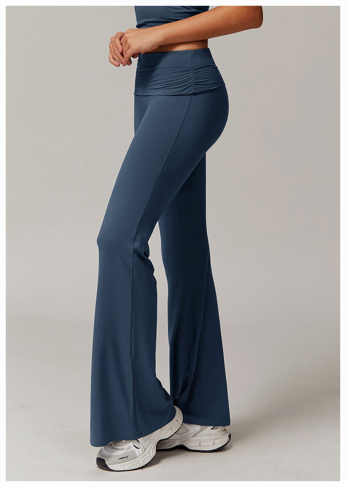 Brushed trousers