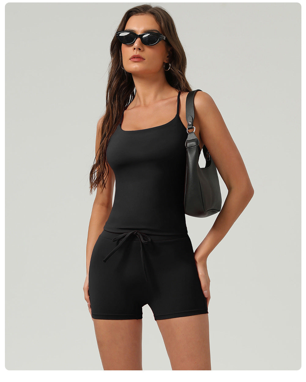 Hot pants with drawstring