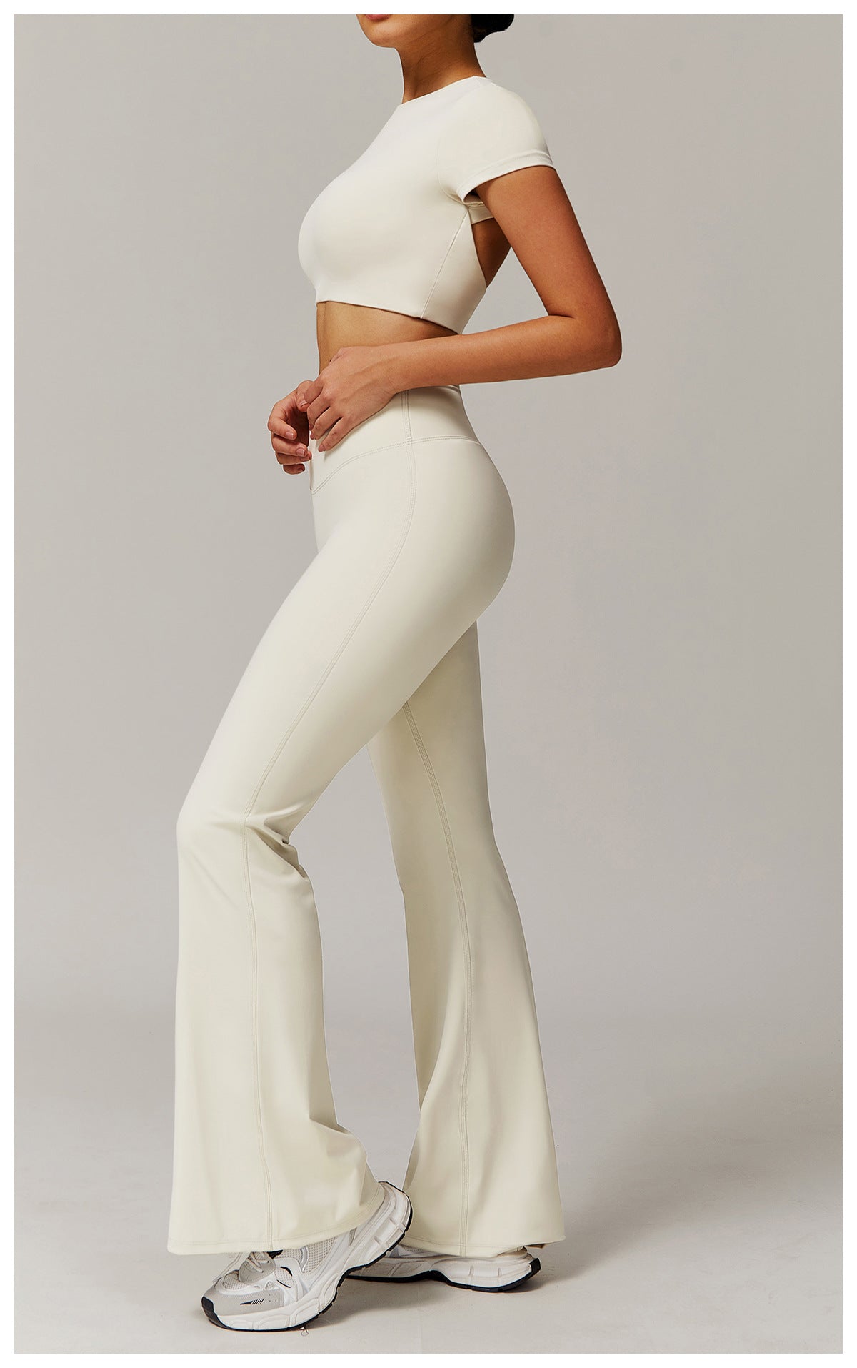 Short sleeve cropped top