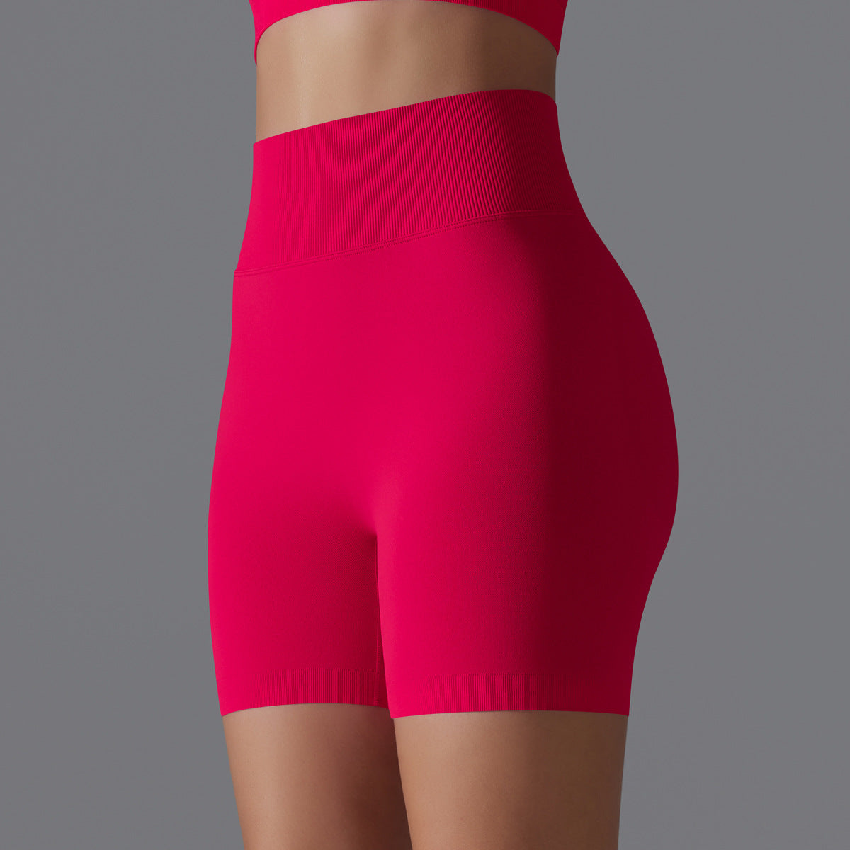 Seamless hot pants