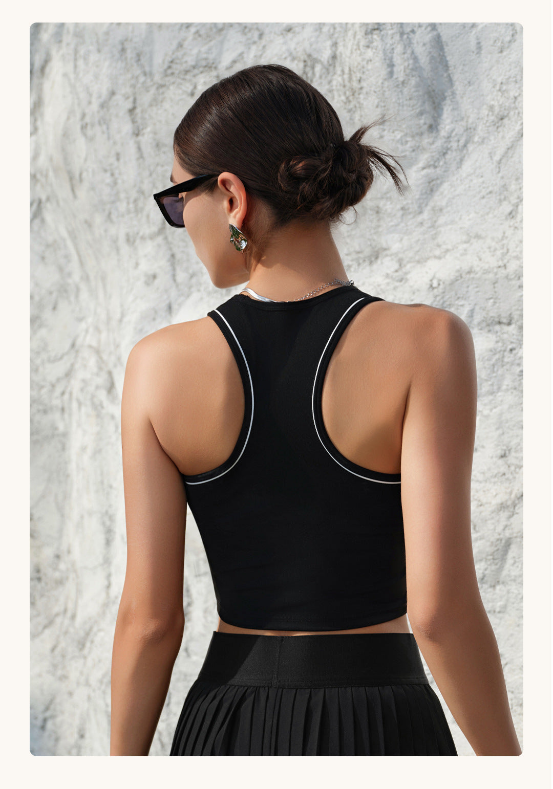 Contrast stitch vest