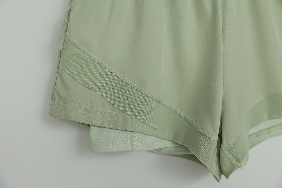 Running shorts