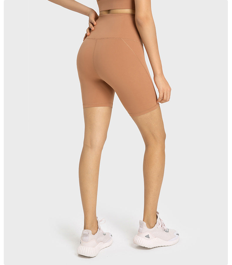 Seamless fitness shorts
