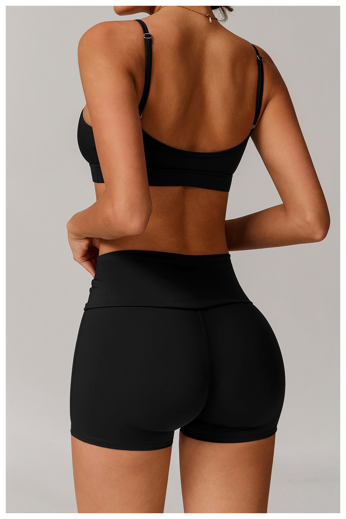 Light support sports bra