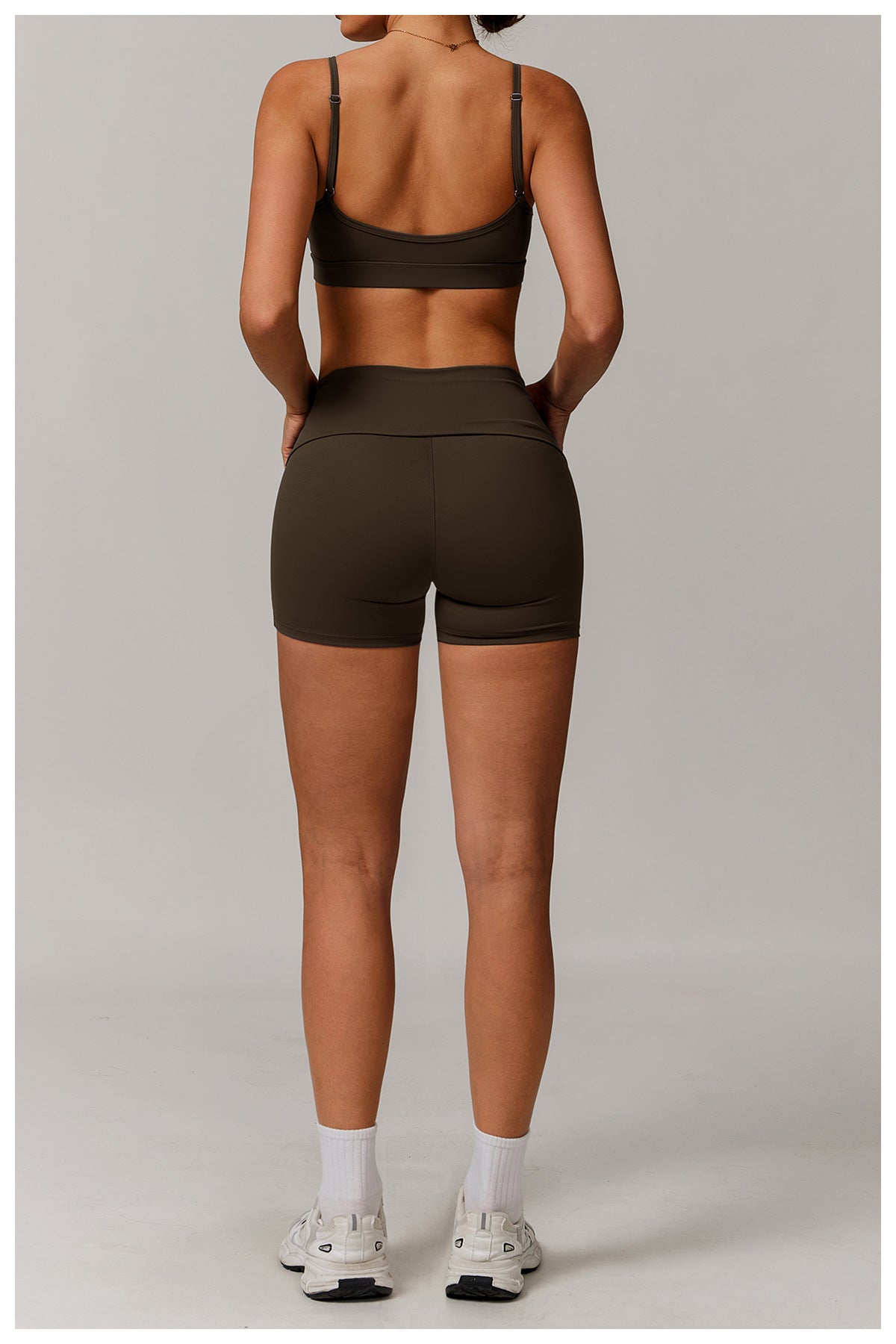 Light support sports bra