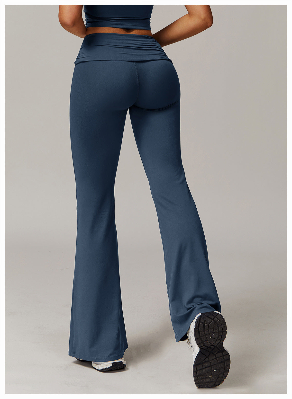 Brushed trousers