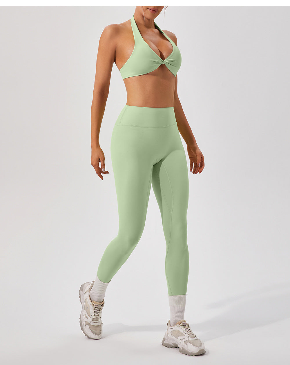 Halter neck sports bra