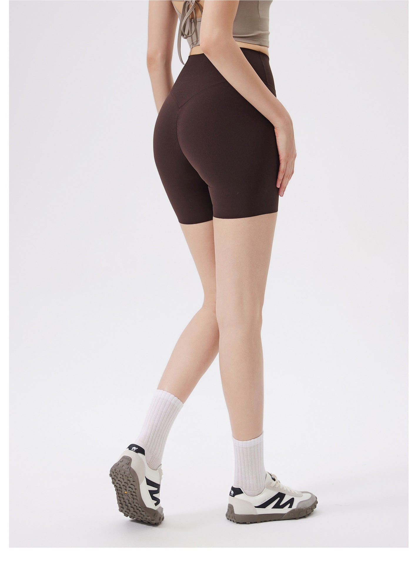 Seamless yoga shorts