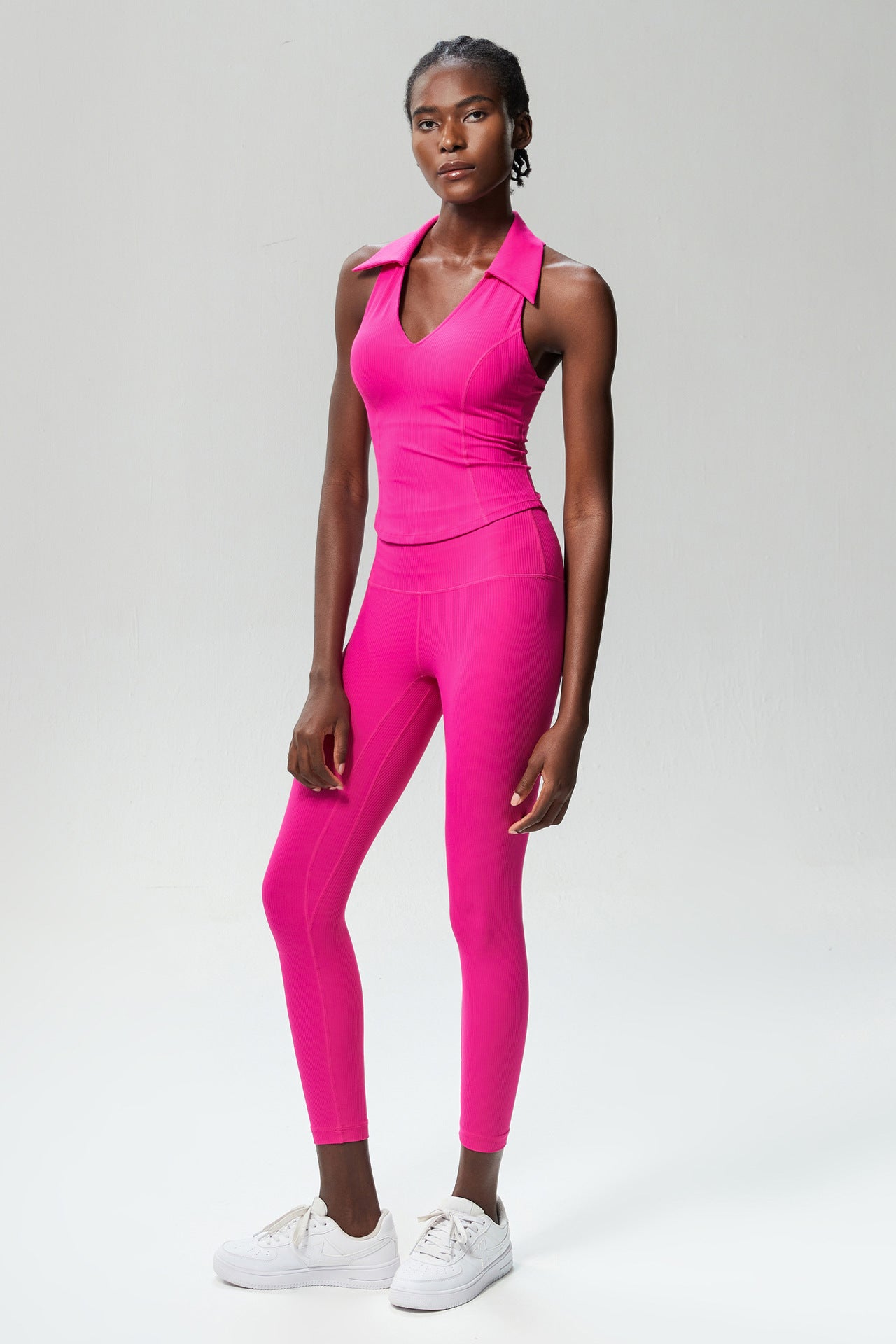 Collared sleeveless top
