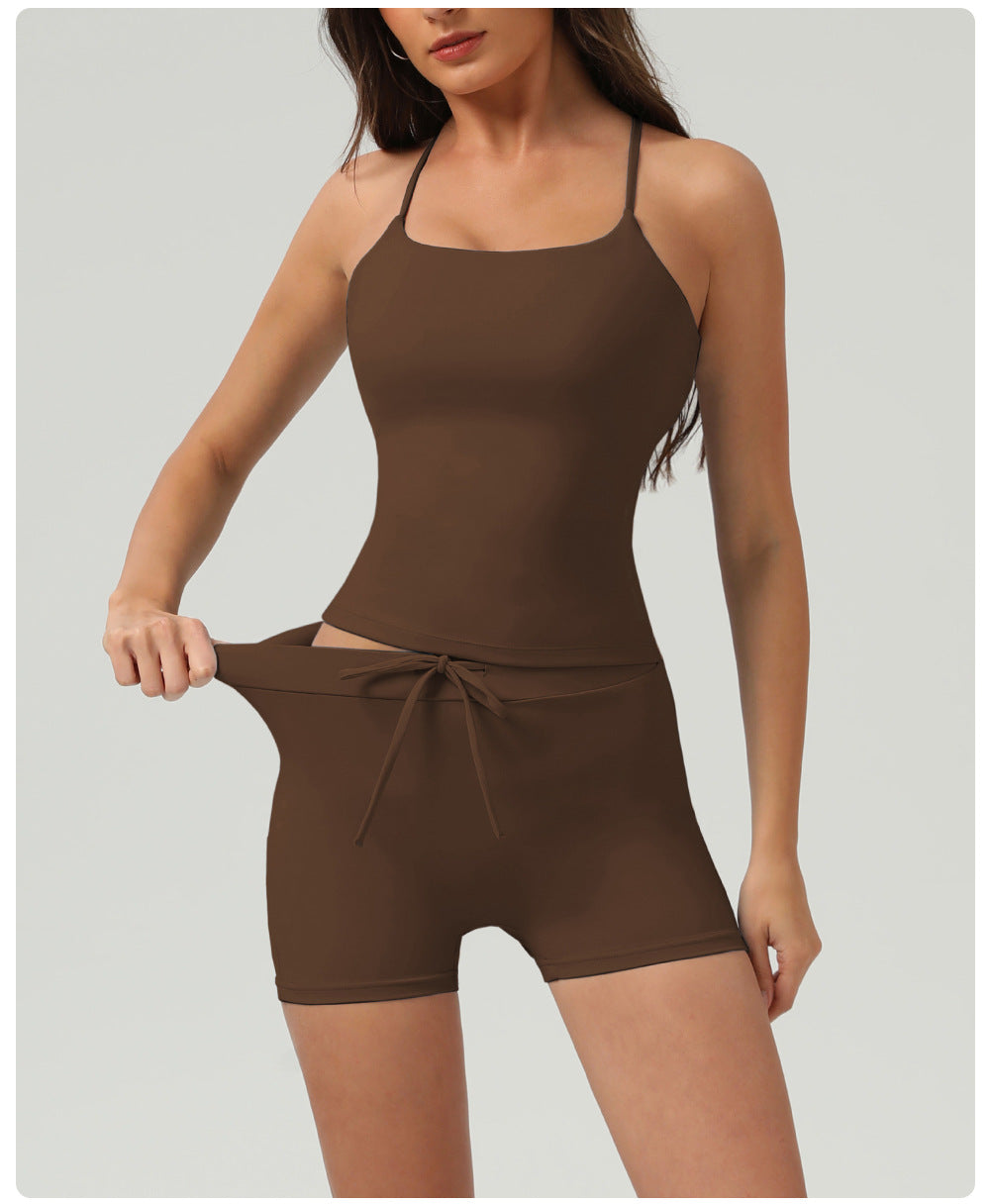 Hot pants with drawstring